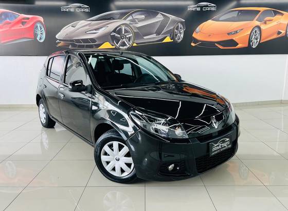 RENAULT SANDERO 1.0 EXPRESSION 16V FLEX 4P MANUAL RENAULT SANDERO 1.0 EXPRESSION 16V FLEX 4P MANUAL